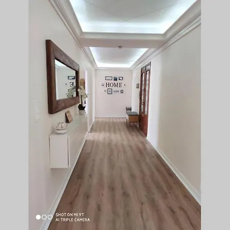 157m2, 4 Chambres, 4 Salles De Bains, 2 Wc, 2 Parkings En Hypercentre Apartamento *