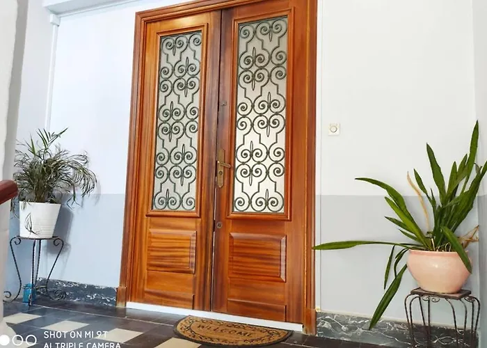 157m2, 4 Chambres, 4 Salles De Bains, 2 Wc, 2 Parkings En Hypercentre * 발랑스